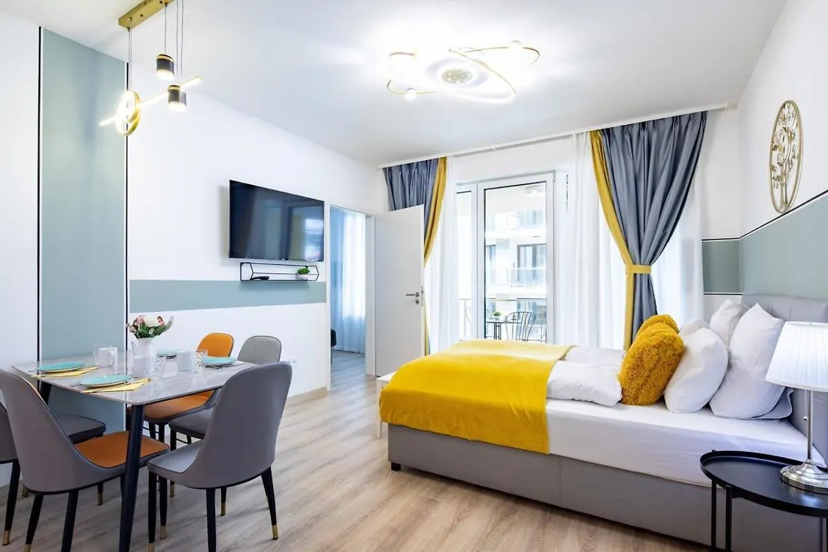 Free Parking - Balcony - Sunny - New Lägenhet Budapest
