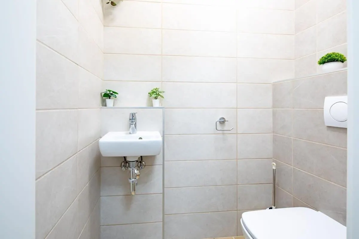 Free Parking - Balcony - Sunny - New Apartman Budapest